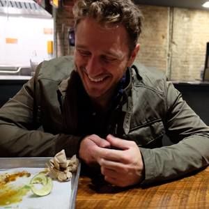 Meet your Posher, Dustin